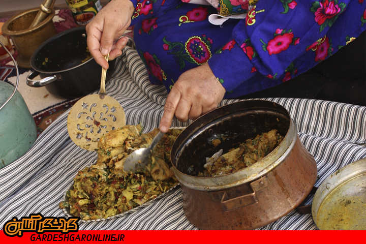 شیرینی نان لوله و غذای بومی و سنتی نان جوش خراسان جنوبی