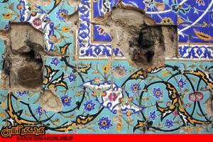 گنبد و گلدسته‌های مسجد جامع خرمشهر آسیب دیده‌اند