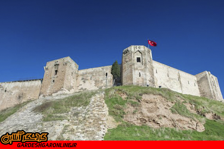 زلزله ترکیه قلعه تاریخی را ویران کرد