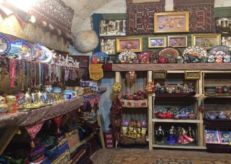 بازار صنایع‌دستی کرمانشاه چهار هفته متوالی برپا شد
